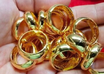 Giá vàng nhẫn giảm mạnh ngay khi mở cửa ngày 11/4