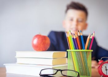 Các vi chất hỗ trợ bảo vệ thị lực cho trẻ nhỏ