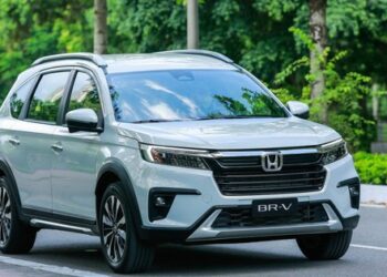 Mua ô tô chọn ngay 3 hãng này, đi xong bán lại vẫn hút người mua, sang tay nhanh còn hơn xe mới
