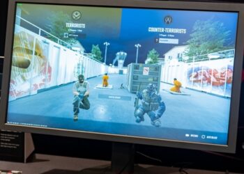 ‘Bom tấn’ của nhà Zowie: Màn hình 540Hz, chuột không dây công thái học – bộ đôi ‘chân ái’ của game thủ là đây!