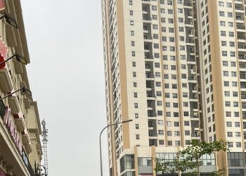 Chung cư hết thời “hét” giá, giờ chủ quay lại chào khách cũ mua nhà, chủ động giảm 100-300 triệu đồng/căn
