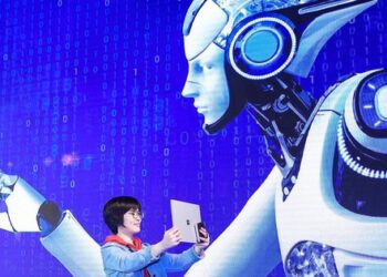 Trung Quốc chuyên trị mô hình AI lạ, năng lực cũng quái dị không kém: “Ngồi nhà biết cả chuyện thế giới”