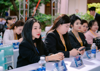 Tôn Vinh Giáo Viên Tiêu Biểu Ngành Sắc Đẹp 2025: Cô Trâm Anh Nguyễn Và Sứ Mệnh Lan Tỏa Tri Thức